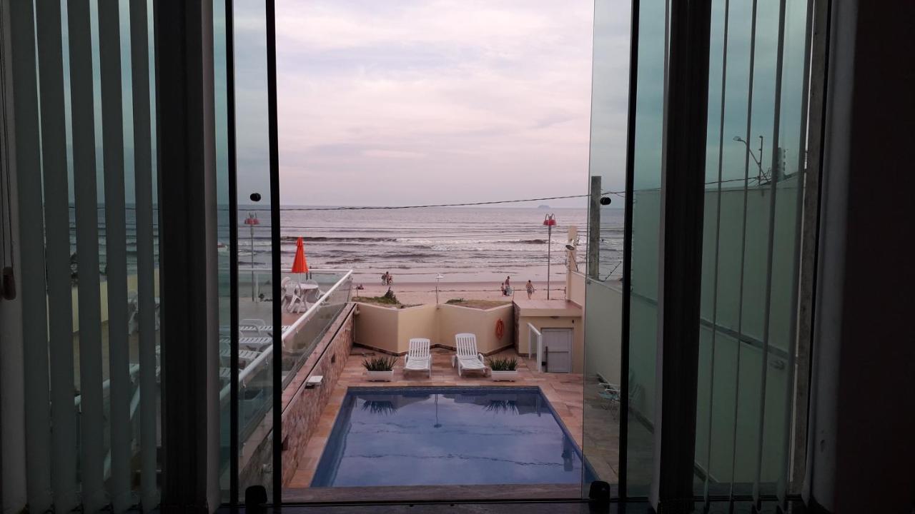 Pousada Elegance Beira Mar Itanhaém Екстериор снимка
